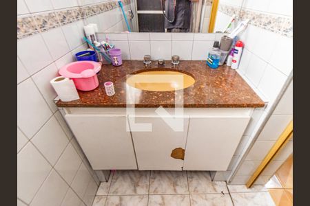 Casa à venda com 200m², 5 quartos e 3 vagasBanheiro da Suíte