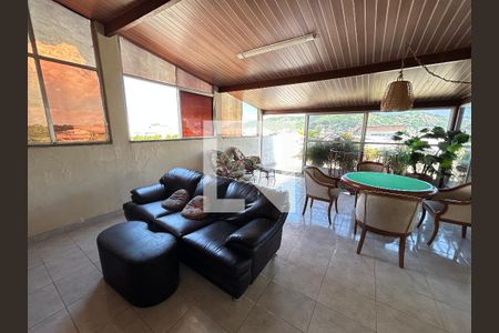 Apartamento à venda com 140m², 3 quartos e 2 vagasCobertura