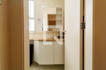 Apartamento à venda com 69m², 3 quartos e 1 vaga Apartamento à venda com 69m², 3 quartos e 1 vagaBanheiro da Suíte
