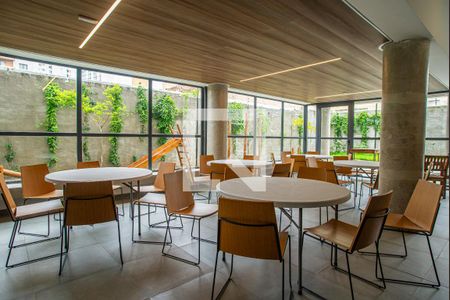 Apartamento à venda com 35m², 1 quarto e sem vaga Apartamento à venda com 35m², 1 quarto e sem vagaÁrea comum - Salão de festas