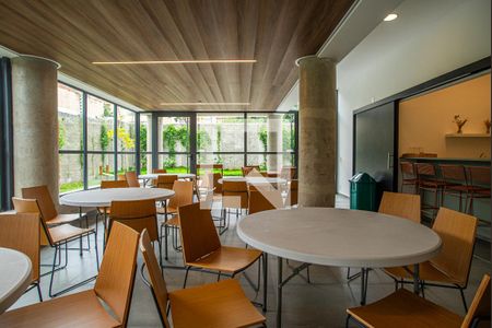 Apartamento à venda com 35m², 1 quarto e sem vaga Apartamento à venda com 35m², 1 quarto e sem vagaÁrea comum - Salão de festas