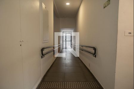 Apartamento à venda com 35m², 1 quarto e sem vaga Apartamento à venda com 35m², 1 quarto e sem vagaÁrea comum - Hall de Entrada
