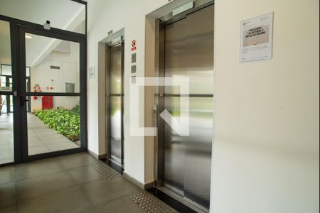 Apartamento à venda com 35m², 1 quarto e sem vaga Apartamento à venda com 35m², 1 quarto e sem vagaÁrea comum - Elevadores