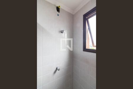 Apartamento à venda com 58m², 2 quartos e 1 vaga Apartamento à venda com 58m², 2 quartos e 1 vagaBanheiro