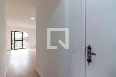 Apartamento à venda com 58m², 2 quartos e 1 vaga Apartamento à venda com 58m², 2 quartos e 1 vagaCorredor