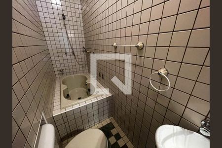 Casa à venda com 235m², 3 quartos e 4 vagas Casa à venda com 235m², 3 quartos e 4 vagasSuíte 3