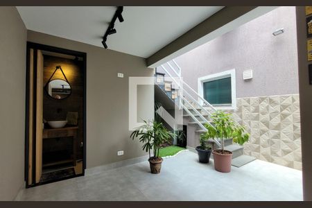 Casa à venda com 240m², 3 quartos e 3 vagas Casa à venda com 240m², 3 quartos e 3 vagasArea externa