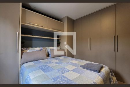 Casa à venda com 240m², 3 quartos e 3 vagas Casa à venda com 240m², 3 quartos e 3 vagasSuíte