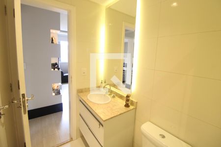 Apartamento à venda com 92m², 2 quartos e 2 vagasQuarto 2 - Banheiro