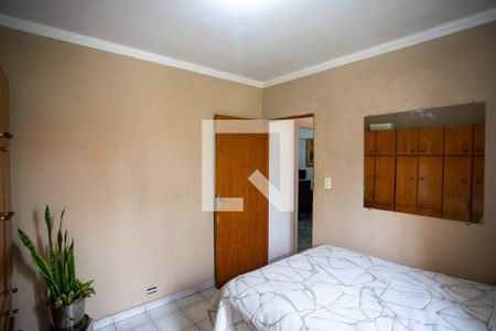 Casa à venda com 260m², 2 quartos e 2 vagasQuarto 1