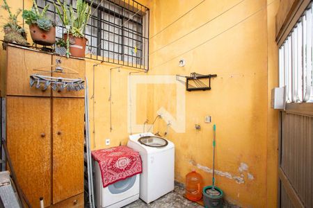 Casa à venda com 260m², 2 quartos e 2 vagasÁrea de Serviço