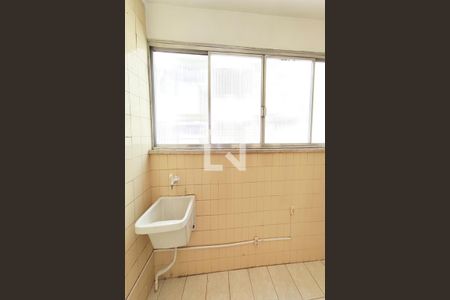 Apartamento à venda com 60m², 3 quartos e sem vaga Apartamento à venda com 60m², 3 quartos e sem vagaÁrea de Serviço