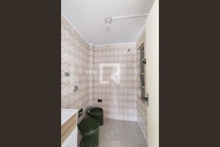 Apartamento à venda com 60m², 3 quartos e sem vaga Apartamento à venda com 60m², 3 quartos e sem vagaBanheiro da Suíte