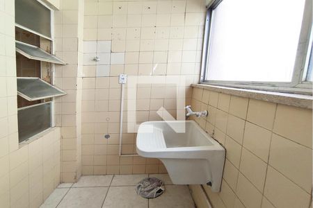 Apartamento à venda com 60m², 3 quartos e sem vaga Apartamento à venda com 60m², 3 quartos e sem vagaÁrea de Serviço