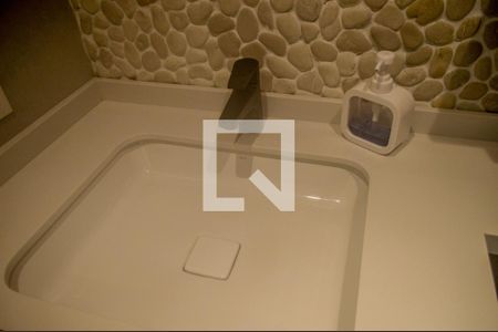 Apartamento à venda com 112m², 3 quartos e 2 vagas Apartamento à venda com 112m², 3 quartos e 2 vagasBanheiro Suíte Master