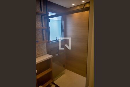 Apartamento à venda com 112m², 3 quartos e 2 vagas Apartamento à venda com 112m², 3 quartos e 2 vagasBanheiro Suíte Master