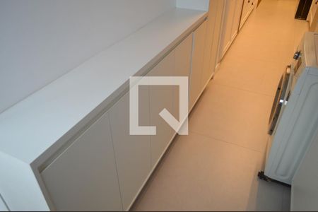 Apartamento à venda com 112m², 3 quartos e 2 vagas Apartamento à venda com 112m², 3 quartos e 2 vagasÁrea de Serviço