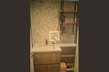 Apartamento à venda com 112m², 3 quartos e 2 vagas Apartamento à venda com 112m², 3 quartos e 2 vagasBanheiro Suíte Master