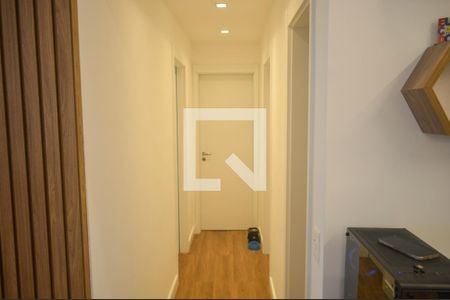 Apartamento à venda com 112m², 3 quartos e 2 vagas Apartamento à venda com 112m², 3 quartos e 2 vagasCorredor