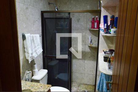 Apartamento à venda com 102m², 3 quartos e 1 vagaBanheiro da Suíte
