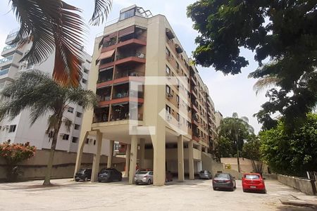 Apartamento à venda com 102m², 3 quartos e 1 vagaFachada