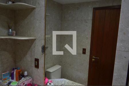 Apartamento à venda com 102m², 3 quartos e 1 vagaBanheiro