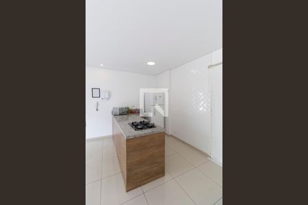 Apartamento à venda com 38m², 1 quarto e sem vaga Apartamento à venda com 38m², 1 quarto e sem vagaÁrea Comum - Salão de Festas
