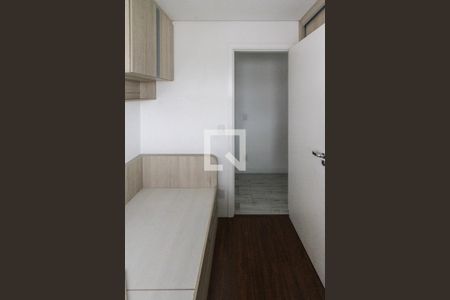 Apartamento para alugar com 77m², 2 quartos e 2 vagas Apartamento para alugar com 77m², 2 quartos e 2 vagasQuarto