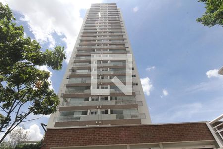 Apartamento para alugar com 77m², 2 quartos e 2 vagas Apartamento para alugar com 77m², 2 quartos e 2 vagasFachada