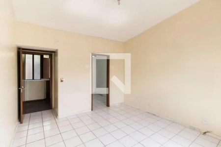 Casa à venda com 598m², 5 quartos e 4 vagasQuarto