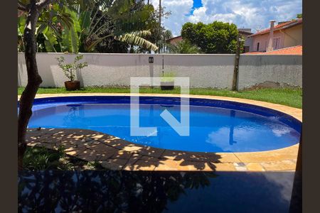 Casa de condomínio à venda com 330m², 3 quartos e 4 vagasPiscina