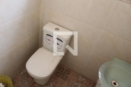 Casa à venda com 124m², 3 quartos e 2 vagasLavabo