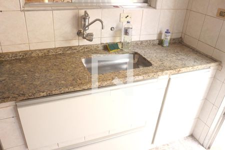 Casa à venda com 124m², 3 quartos e 2 vagasCozinha