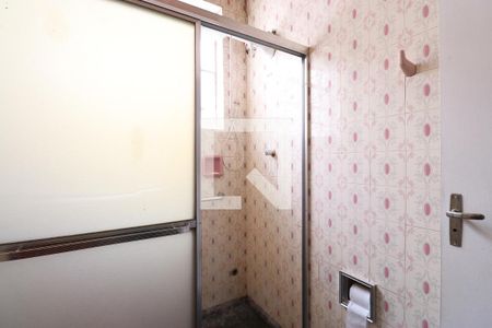 Casa à venda com 220m², 3 quartos e 1 vagaBanheiro 2