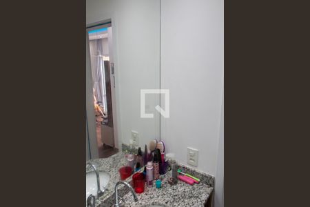 Apartamento à venda com 70m², 3 quartos e 2 vagas Apartamento à venda com 70m², 3 quartos e 2 vagasBANHEIRO SOCIAL