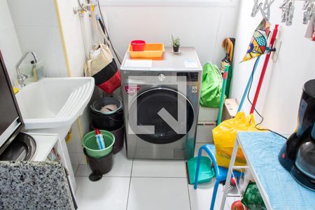 Apartamento à venda com 70m², 3 quartos e 2 vagas Apartamento à venda com 70m², 3 quartos e 2 vagasÁREA DE SERVIÇO
