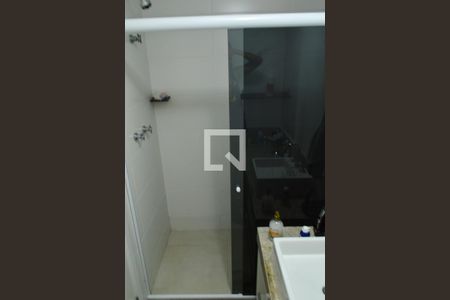 Apartamento à venda com 72m², 2 quartos e 1 vaga Apartamento à venda com 72m², 2 quartos e 1 vagaBanheiro da Suíte