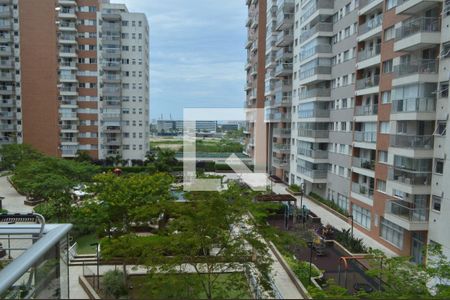 Apartamento à venda com 72m², 2 quartos e 1 vaga Apartamento à venda com 72m², 2 quartos e 1 vagaVista da Área de Serviço