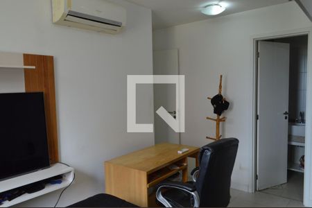 Apartamento à venda com 72m², 2 quartos e 1 vaga Apartamento à venda com 72m², 2 quartos e 1 vagaSuíte