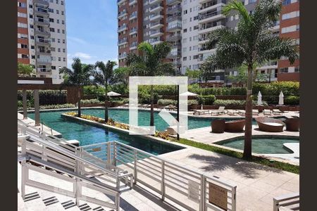 Apartamento à venda com 72m², 2 quartos e 1 vaga Apartamento à venda com 72m², 2 quartos e 1 vagaÁrea comum - Piscina