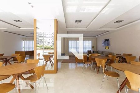 Apartamento à venda com 72m², 2 quartos e 1 vaga Apartamento à venda com 72m², 2 quartos e 1 vagaÁrea comum - Salão de festas