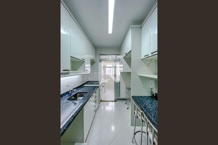 Apartamento à venda com 82m², 3 quartos e 2 vagasCozinha