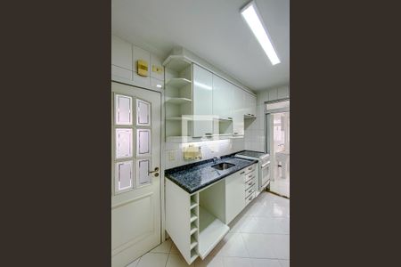 Apartamento à venda com 82m², 3 quartos e 2 vagasCozinha