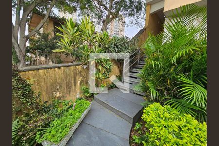 Casa à venda com 316m², 4 quartos e 6 vagas Casa à venda com 316m², 4 quartos e 6 vagasFoto 48