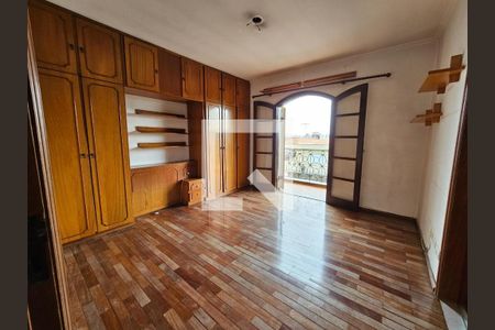 Casa à venda com 316m², 4 quartos e 6 vagas Casa à venda com 316m², 4 quartos e 6 vagasFoto 23