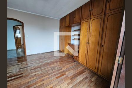Casa à venda com 316m², 4 quartos e 6 vagas Casa à venda com 316m², 4 quartos e 6 vagasFoto 22