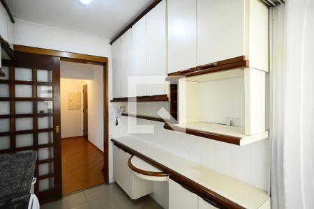 Apartamento à venda com 64m², 1 quarto e 1 vagaCozinha