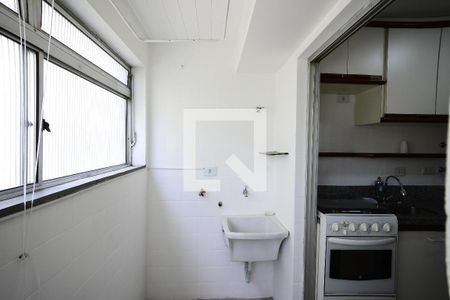Apartamento à venda com 64m², 1 quarto e 1 vagaÁrea de Serviço