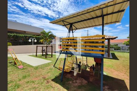 Apartamento à venda com 47m², 2 quartos e 1 vaga Apartamento à venda com 47m², 2 quartos e 1 vagaÁrea comum - Playground