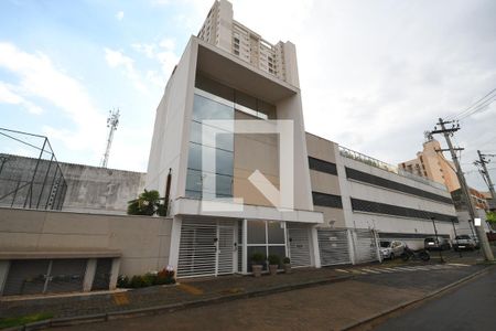 Apartamento à venda com 60m², 2 quartos e 1 vagaFachada do Prédio